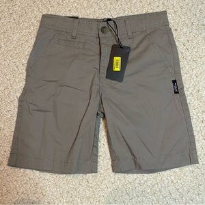 Boys NWT Silver Ashton Classic Fit Shorts